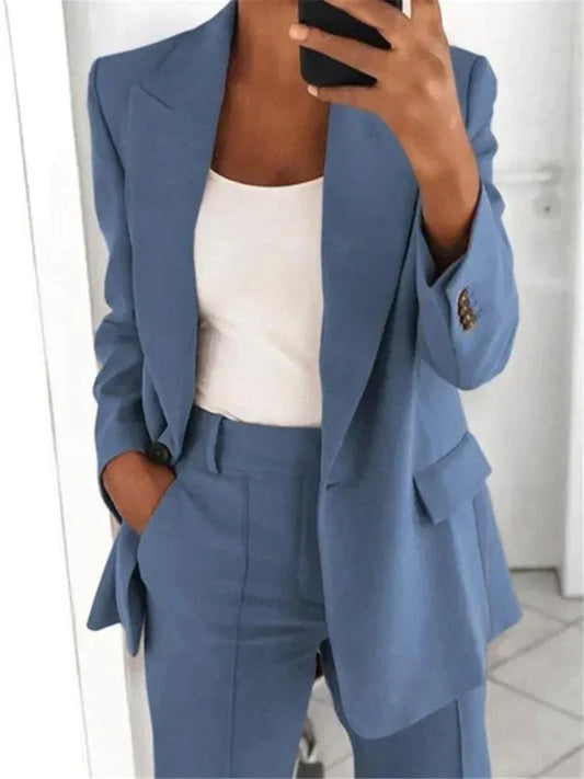 Women's 2-Piece Suit - Elegant White Pant Suit for Stylish Comfort