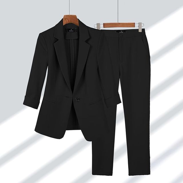 Chloé Women's Suit - Elegant Blazer & Trouser Set for Versatile Style