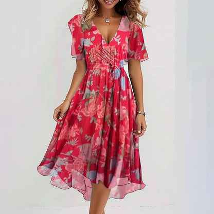 Elegant dress with short sleeves