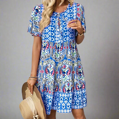 Summer dress with trendy print