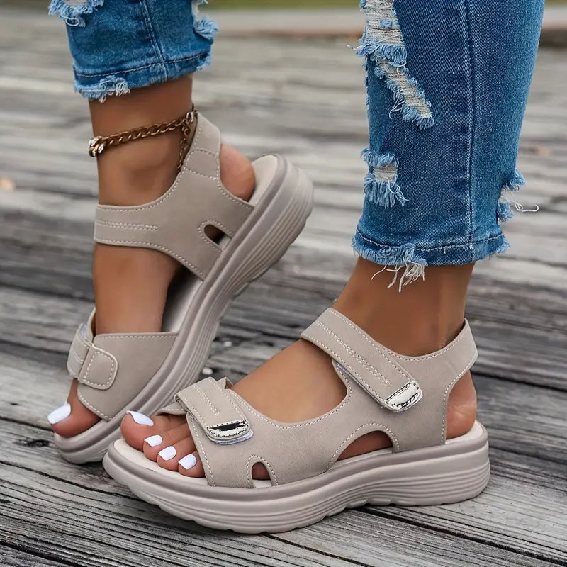 Alia™ - Comfortable wedge sandals with ankle strap