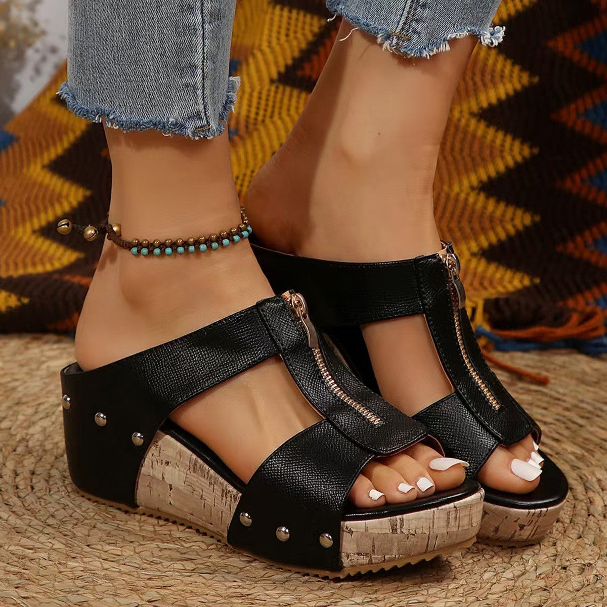 Avery Platform Slide Sandals - All-Day Comfort with Cloud Cushioning
