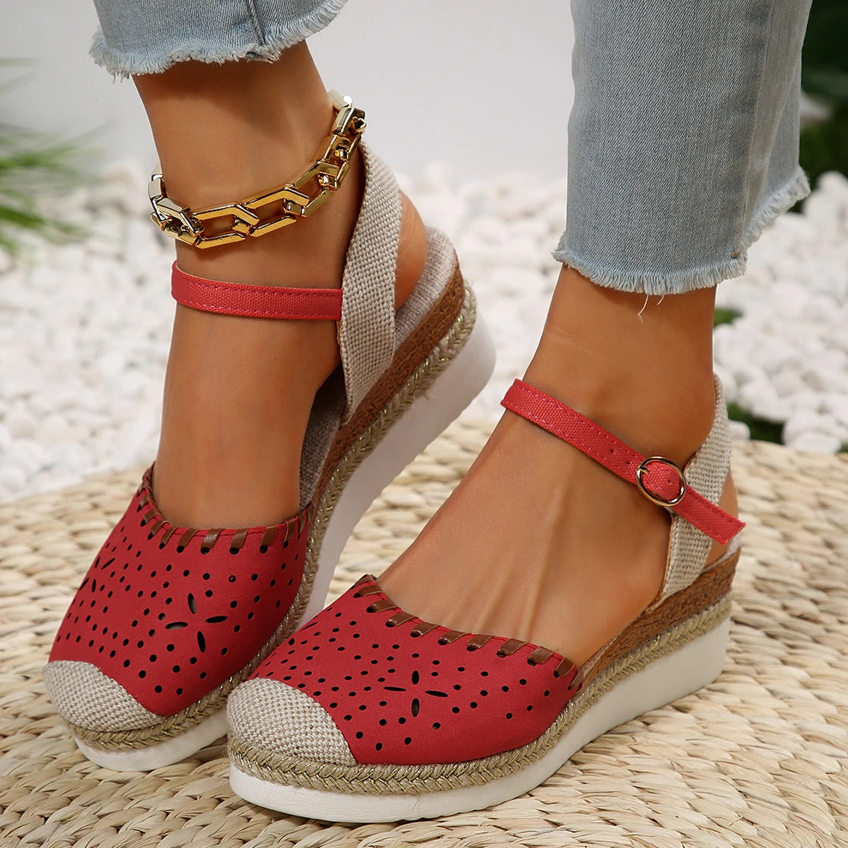 Catalina Dune Sandals for Women - Breathable Comfort & Adjustable Fit
