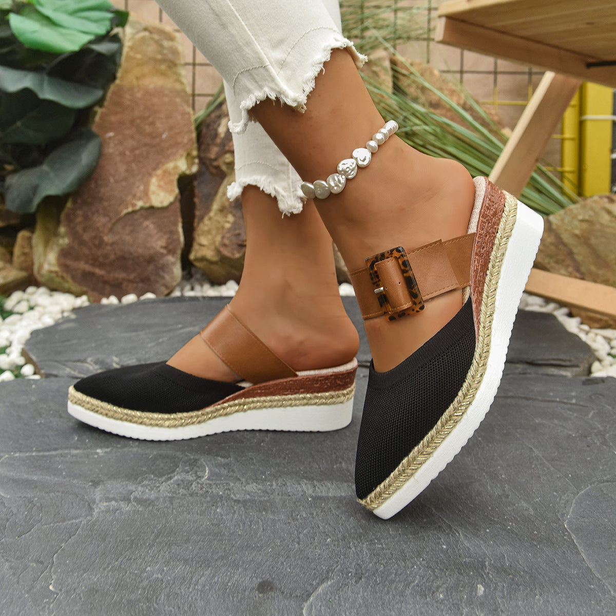 Catalina Strap Slides - Adjustable, Breathable Comfort for All-Day Wear
