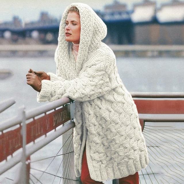 Cozy Cardigan - Soft, Stylish Layering for Women