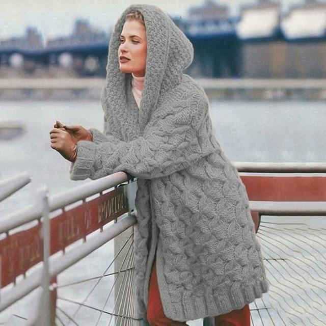 Cozy Cardigan - Soft, Stylish Layering for Women