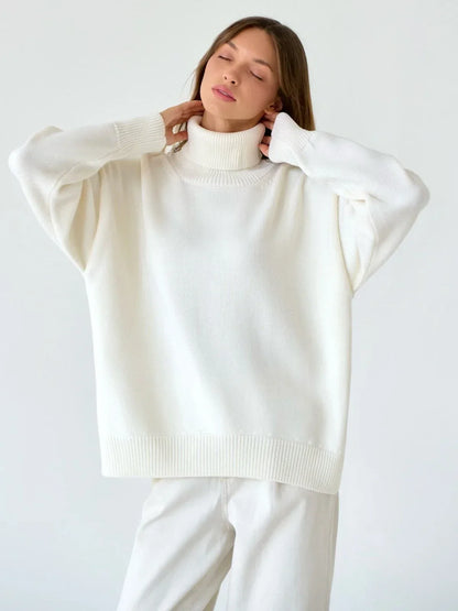 Aurelia – Lightweight Cozy Sweater