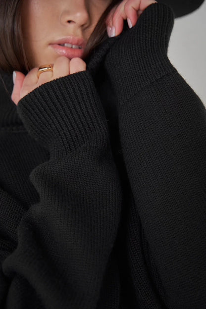 Aurelia – Lightweight Cozy Sweater