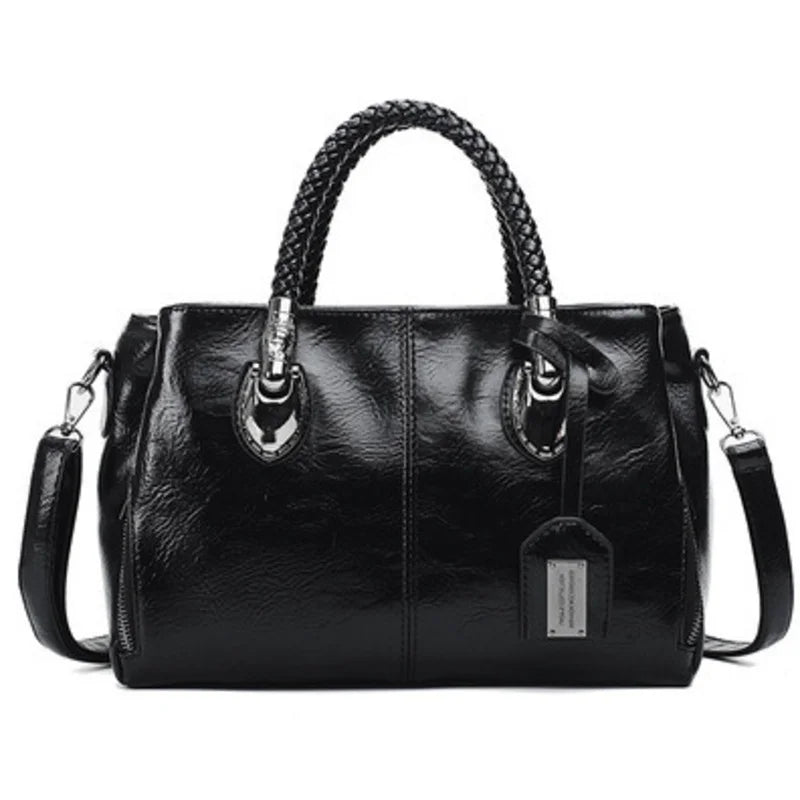 Elegant Leather Dufflebag