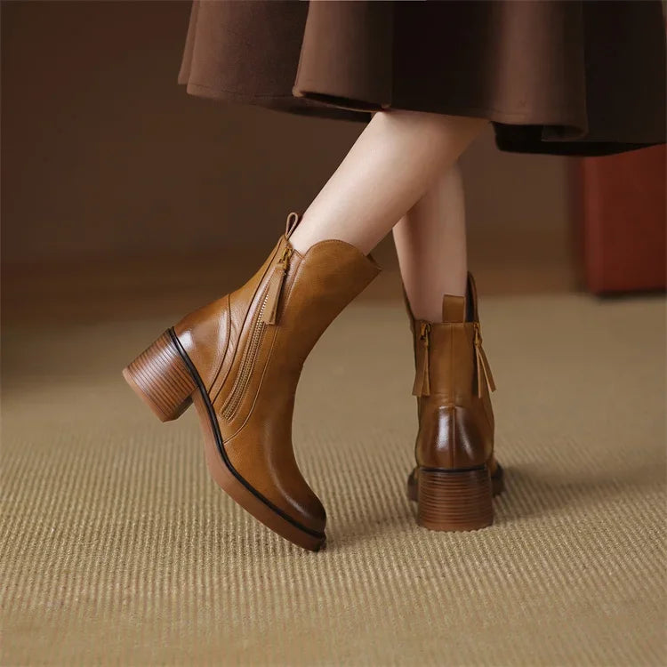 Black Leather Ankle Boots - Comfortable Chelsea Style for Women