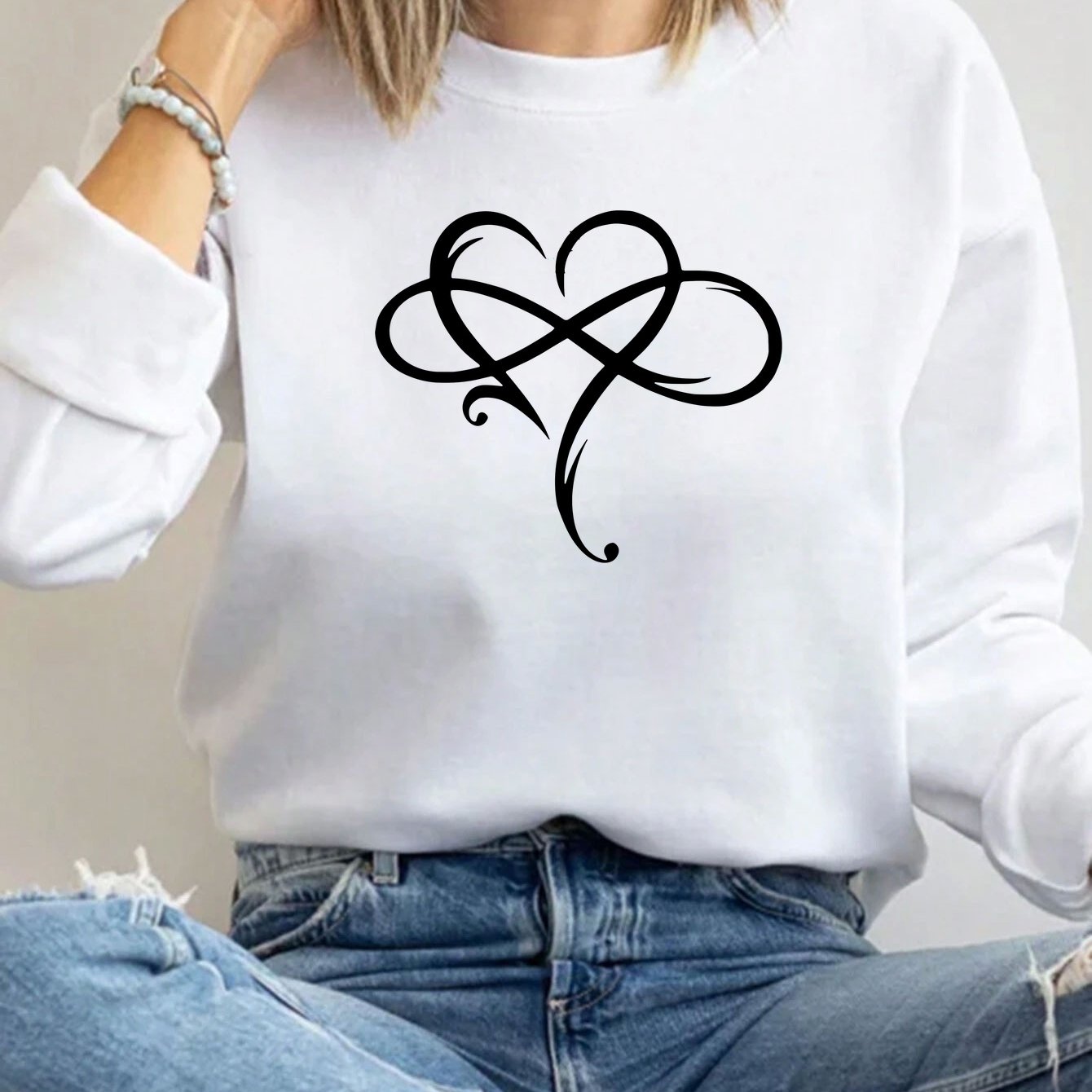 Always Love Sweater | Together against breast cancer